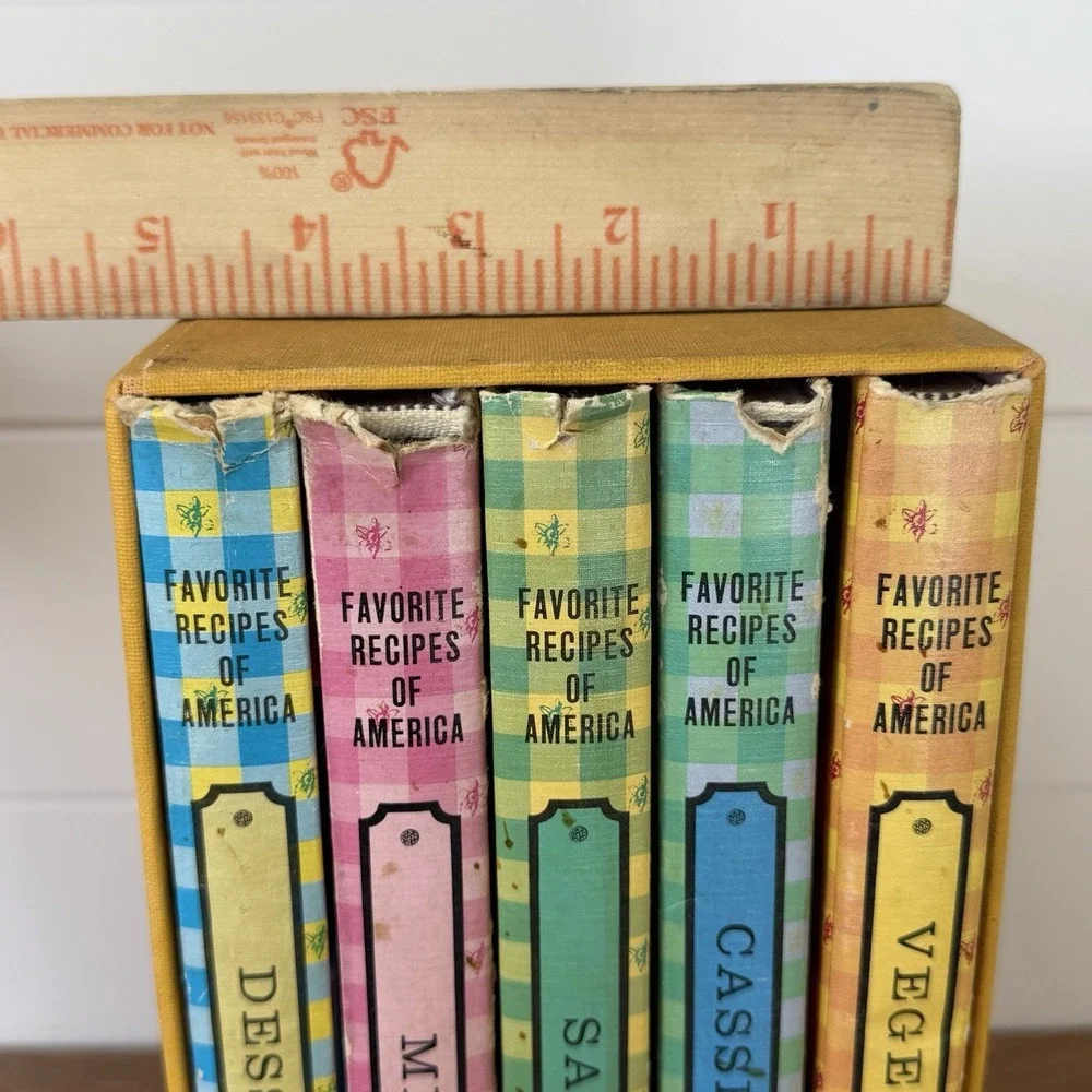 Favorite Recipes of America Cookbook Set VTG 60s Granny Cottagecore Kitchen
